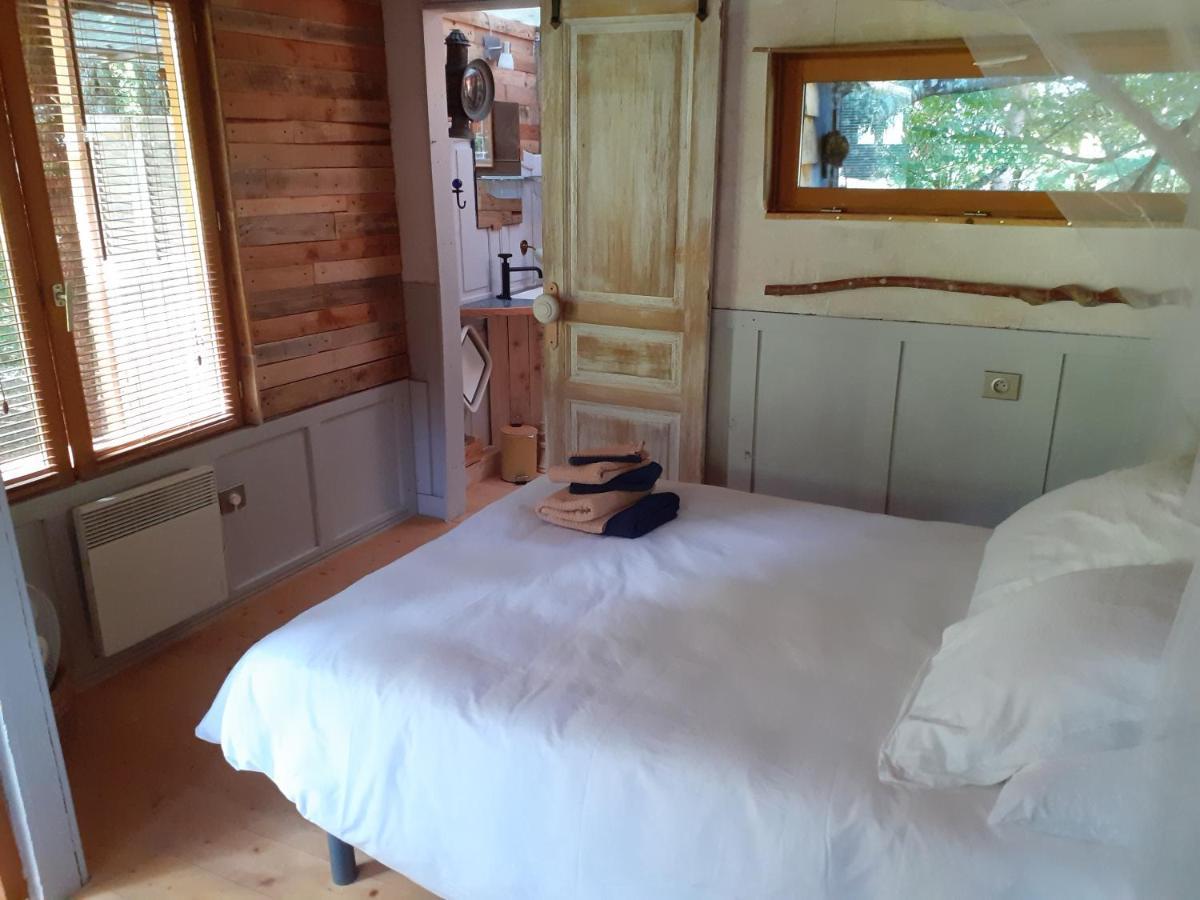 La Cabane De L'Oiseau Couze-et-Saint-Front Dış mekan fotoğraf